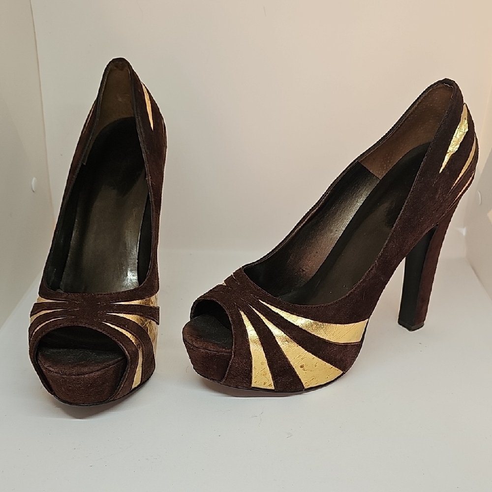 Elegant Brown and Gold Women's Heels
